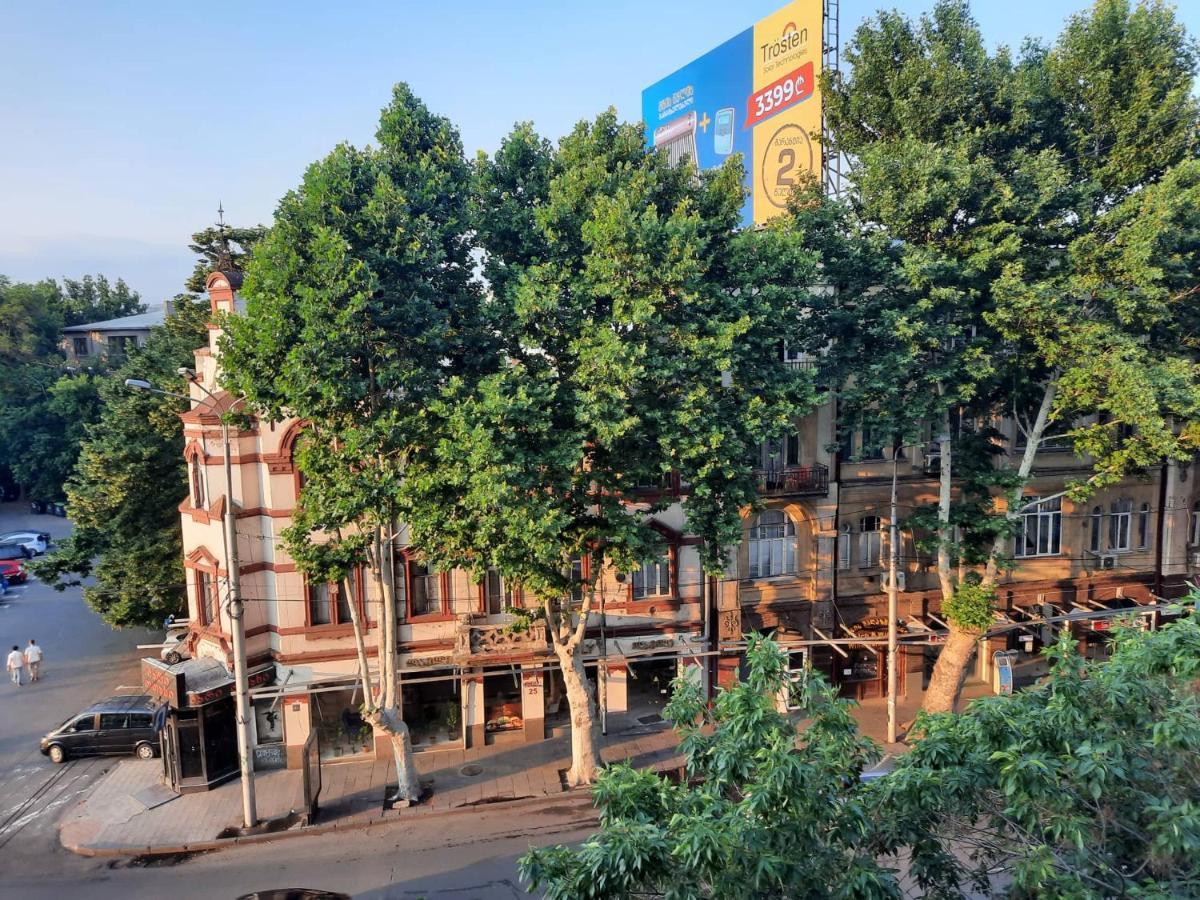 Tbilisi Philharmonia Apartment Exterior foto
