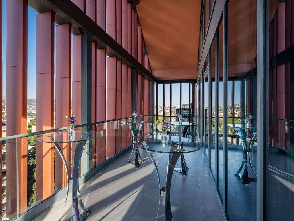 Tbilisi Philharmonia Apartment Einrichtungen foto