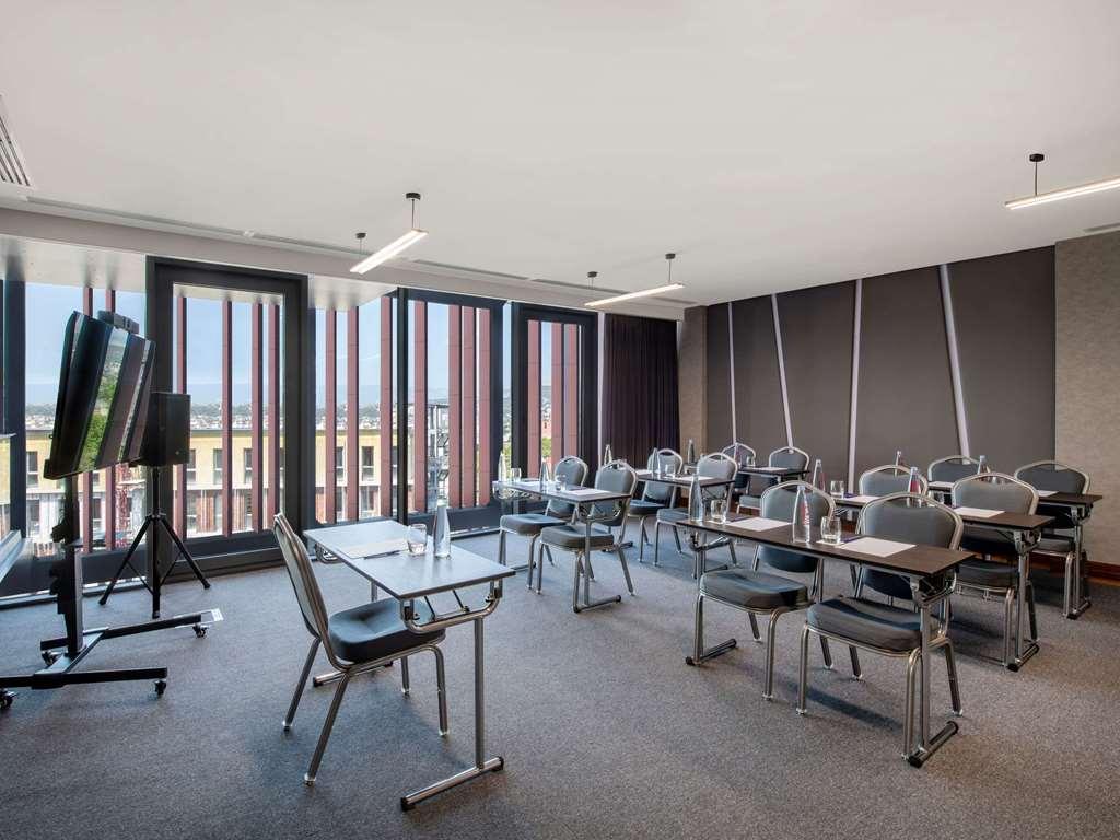 Tbilisi Philharmonia Apartment Einrichtungen foto
