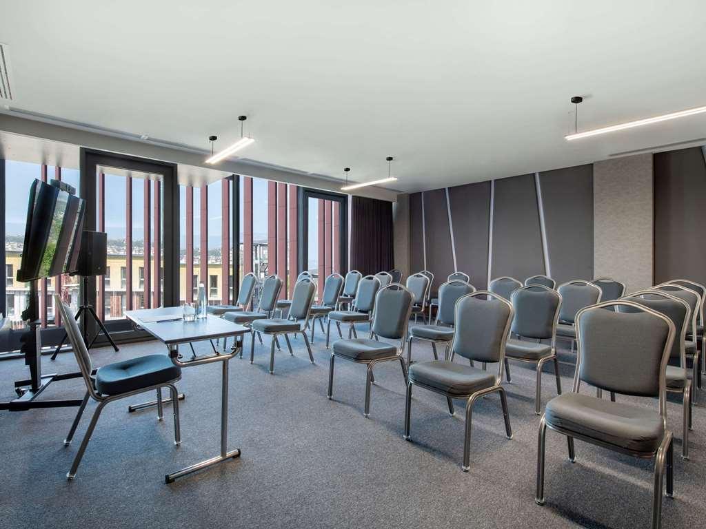 Tbilisi Philharmonia Apartment Einrichtungen foto
